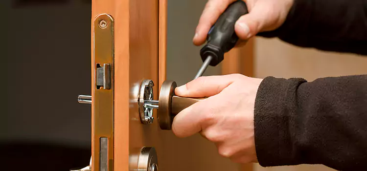 Semi Truck Locksmith Sherrelwood